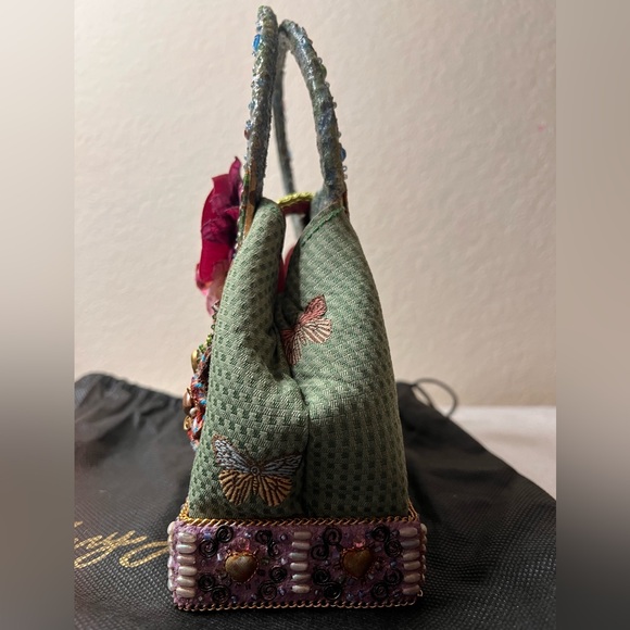 Mary Frances Beaded
Butterfly Floral Handbag | Y2K
Fairycore Evening Bag - Picture 4 of 7